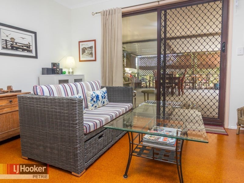 14 Bordeau Crescent, Petrie QLD 4502