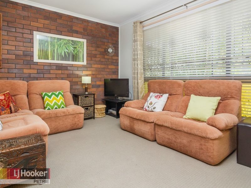 14 Bordeau Crescent, Petrie QLD 4502