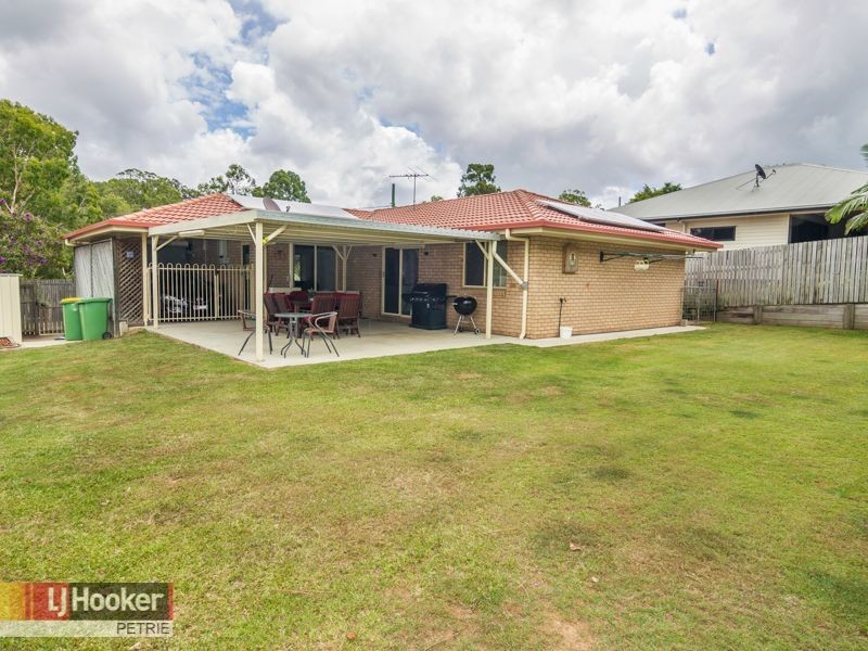 40 Goshawk Drive, Kallangur QLD 4503