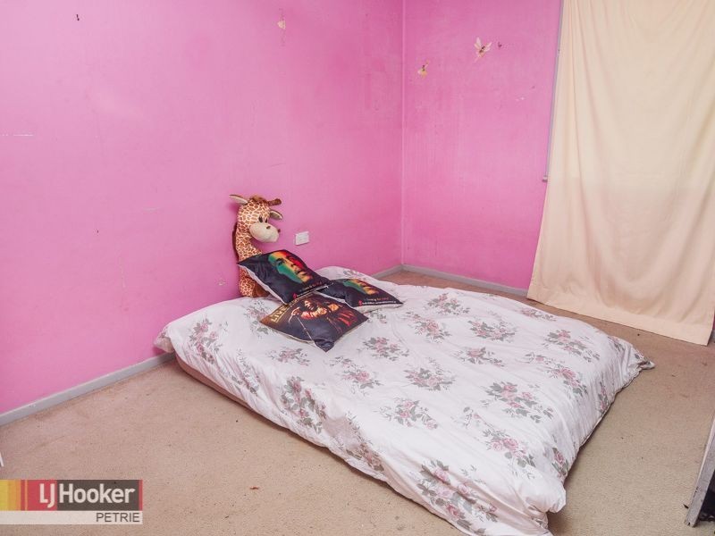 12 Frenchs Road, Petrie QLD 4502