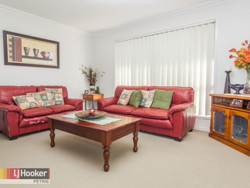 14 Castlewellan Circuit, Warner QLD 4500