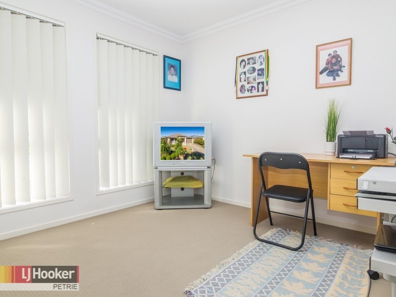 14 Castlewellan Circuit, Warner QLD 4500