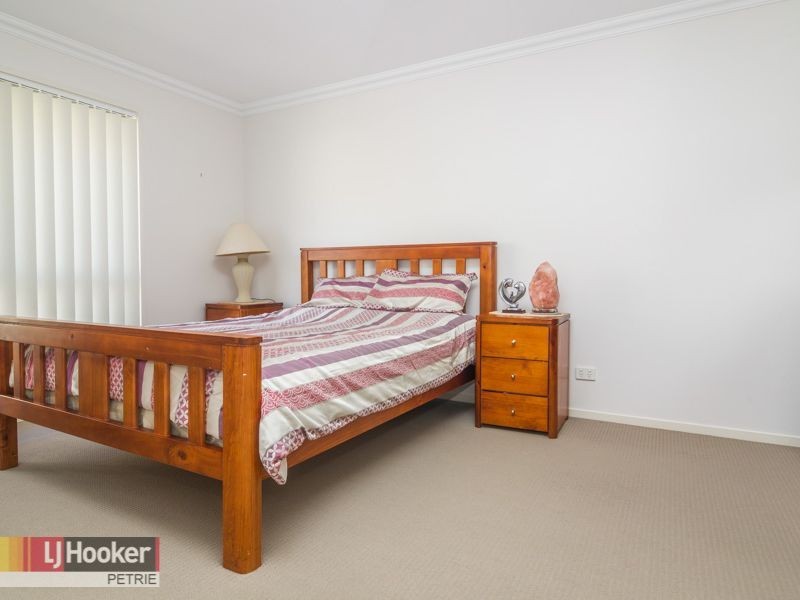 14 Castlewellan Circuit, Warner QLD 4500