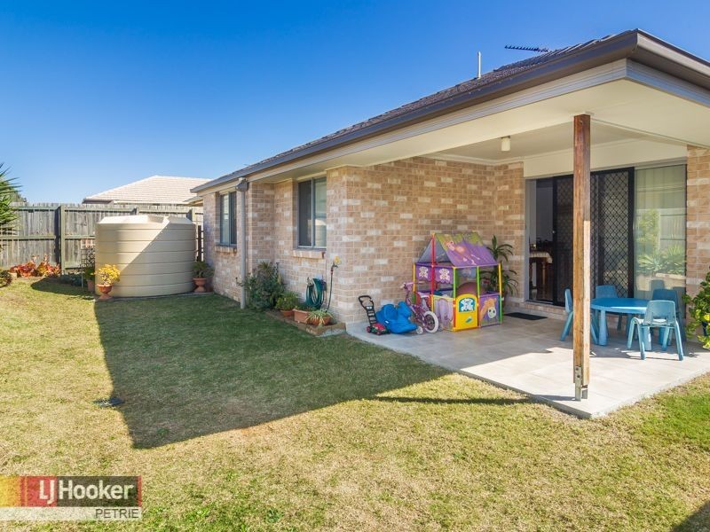 14 Castlewellan Circuit, Warner QLD 4500