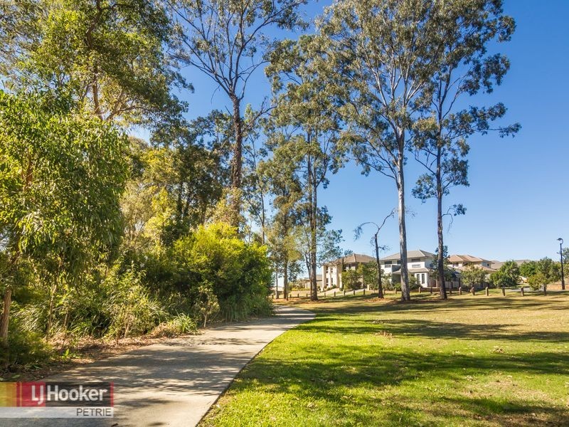 14 Castlewellan Circuit, Warner QLD 4500