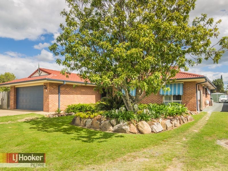 18 Inverpine Court, Petrie QLD 4502