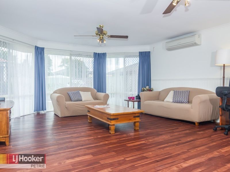 18 Inverpine Court, Petrie QLD 4502