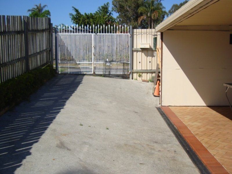 22 Lyrebird Street, Loganlea QLD 4131