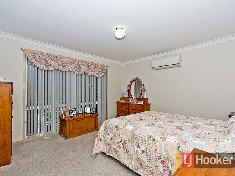 42 Bordeau Crescent, Petrie QLD 4502