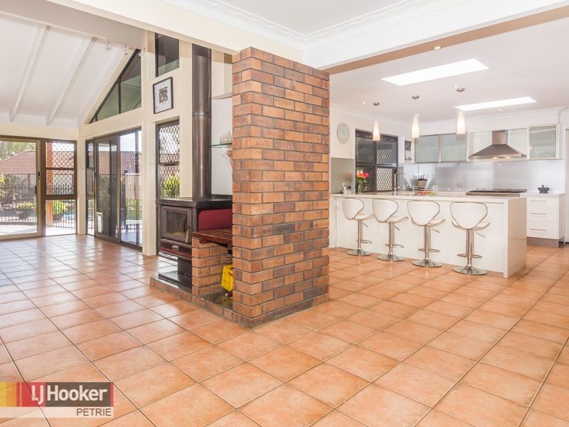 4 Marche Court, Petrie QLD 4502