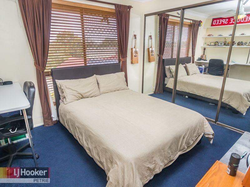 4 Marche Court, Petrie QLD 4502