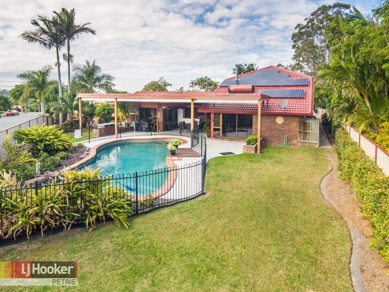 4 Marche Court, Petrie QLD 4502