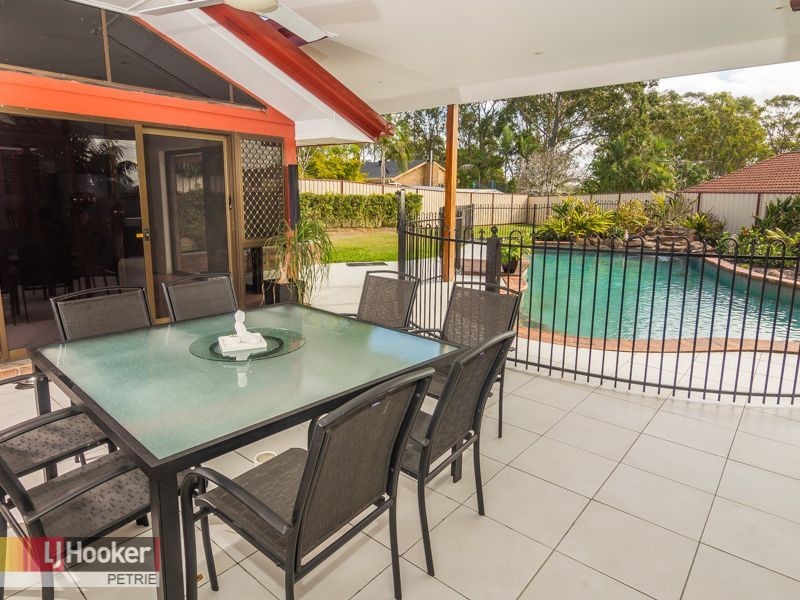 4 Marche Court, Petrie QLD 4502