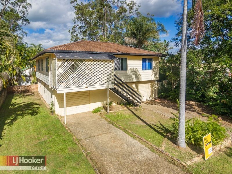 10 Arunga Street, Petrie QLD 4502