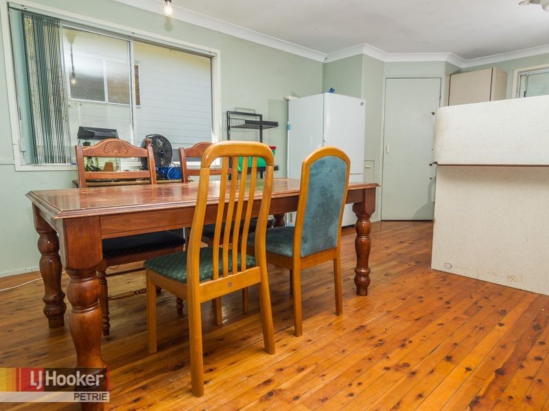10 Arunga Street, Petrie QLD 4502