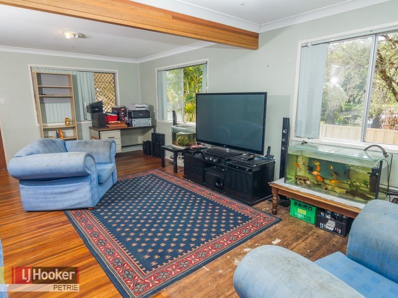 10 Arunga Street, Petrie QLD 4502