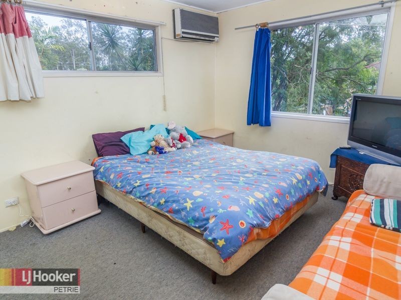 10 Arunga Street, Petrie QLD 4502