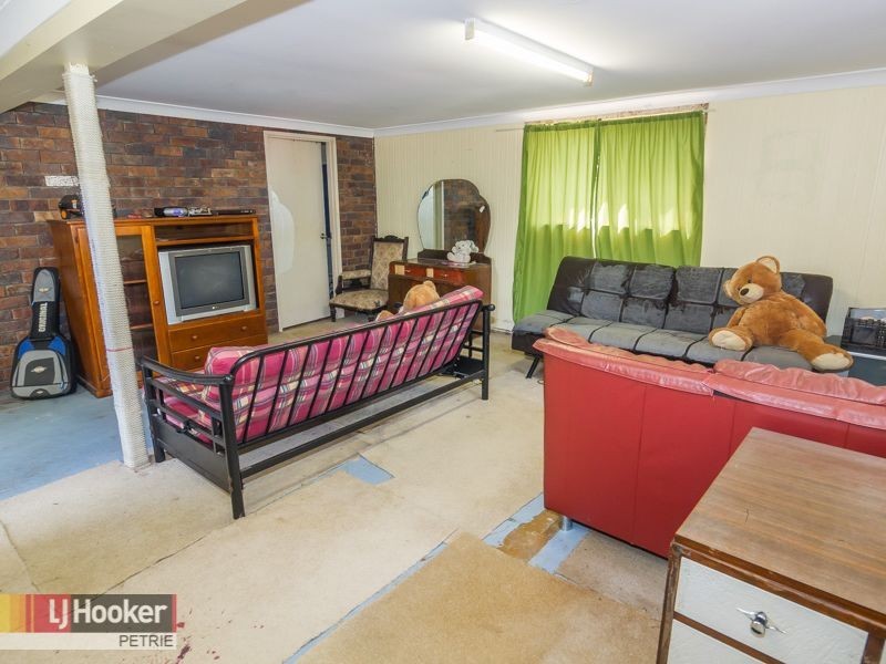 10 Arunga Street, Petrie QLD 4502
