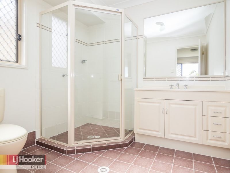 10 Versace Avenue, Bray Park QLD 4500