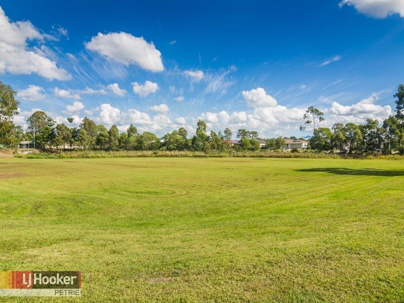 10 Versace Avenue, Bray Park QLD 4500