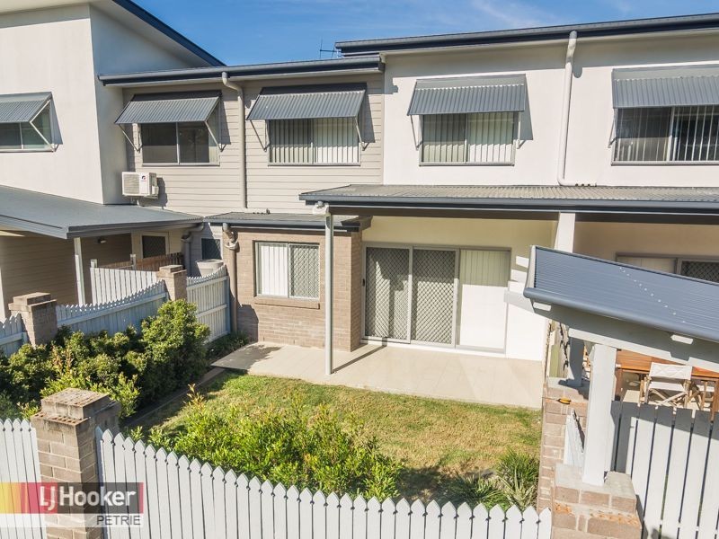 42/9 Houghton Street, Petrie QLD 4502