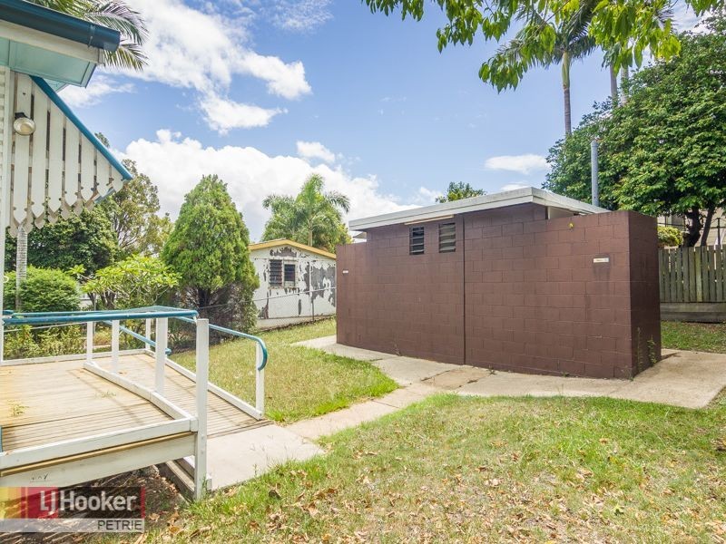 1058 Anzac Avenue, Petrie QLD 4502