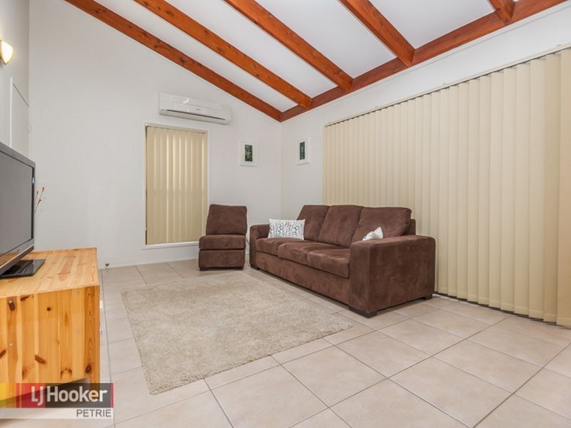 6 Elgata Street, Petrie QLD 4502