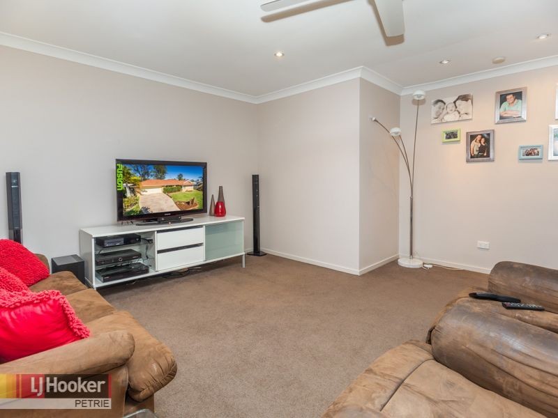 3 Kirri Avenue, Petrie QLD 4502