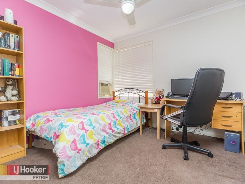 3 Kirri Avenue, Petrie QLD 4502