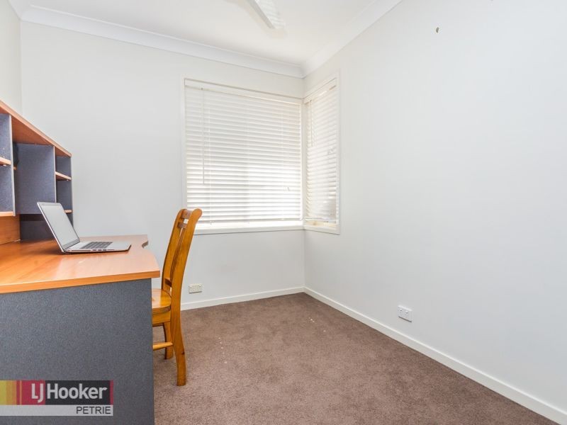 3 Kirri Avenue, Petrie QLD 4502