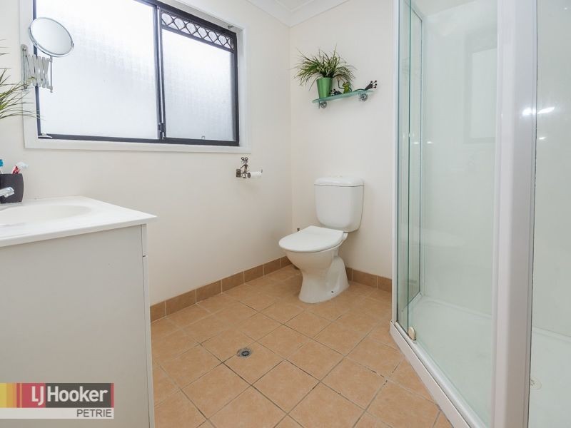 8 Armstrong Street, Petrie QLD 4502