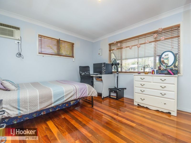 1 Killarney Court, Petrie QLD 4502