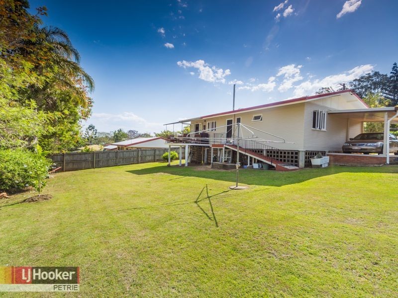 1 Houghton Street, Petrie QLD 4502