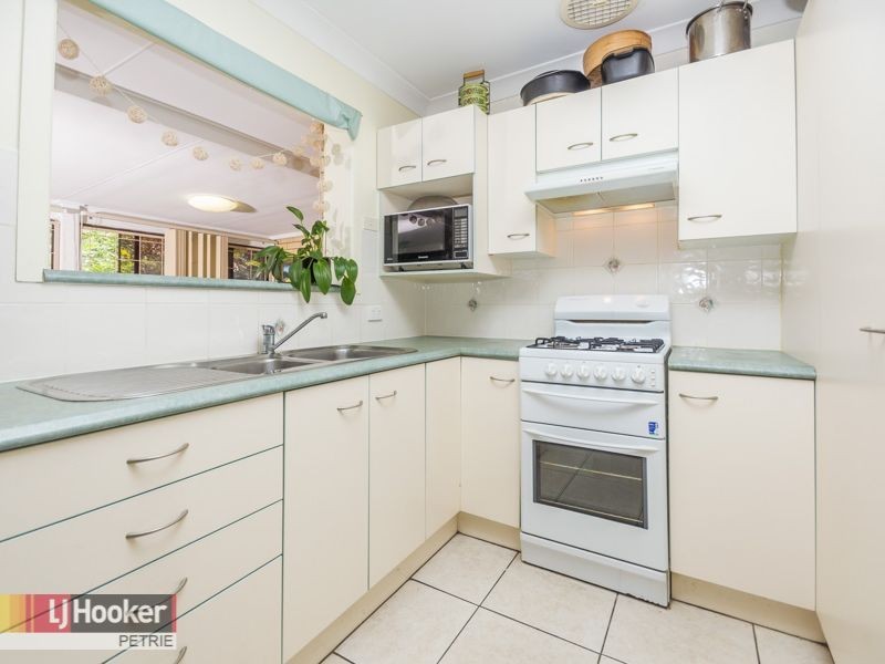 8 Waterton Street, Clontarf QLD 4019