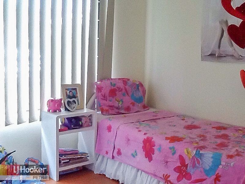 8 Waterton Street, Clontarf QLD 4019