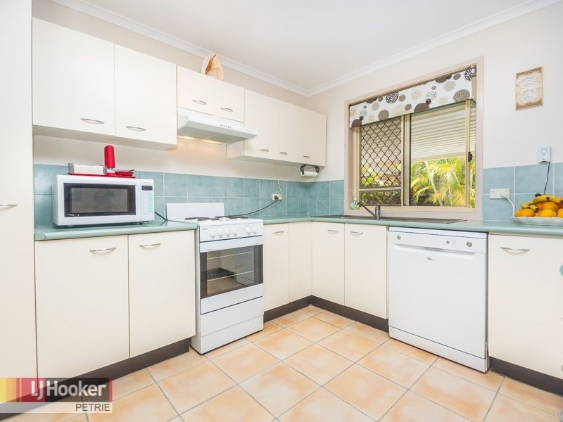106 Rue Montaigne, Petrie QLD 4502