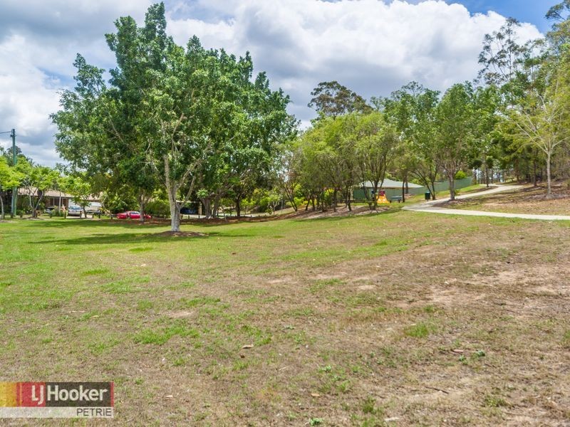 106 Rue Montaigne, Petrie QLD 4502