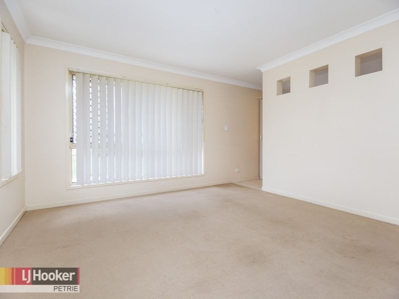 8 McKay Ct, Bray Park QLD 4500