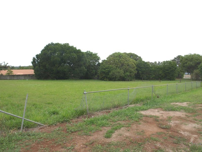 28 Ebert Pde, Lawnton QLD 4501