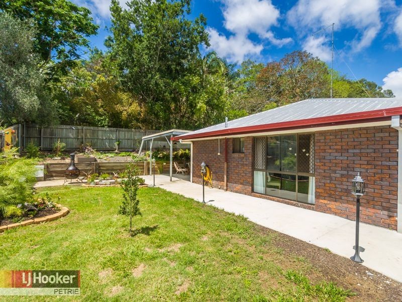 19 Donnegal Drive, Kallangur QLD 4503