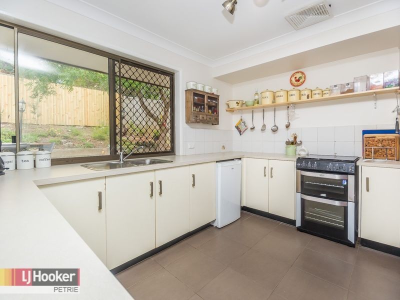 19 Donnegal Drive, Kallangur QLD 4503