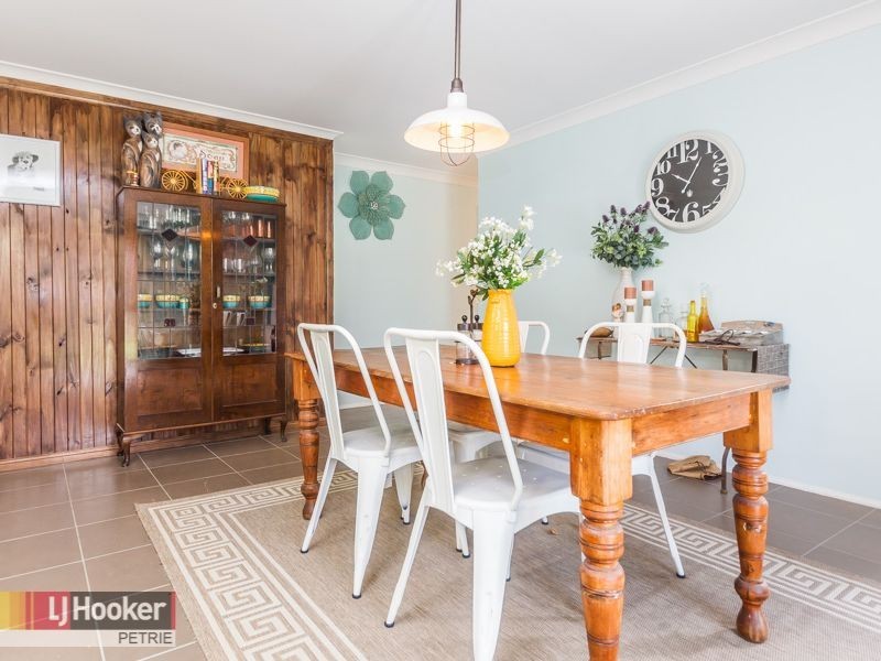 19 Donnegal Drive, Kallangur QLD 4503