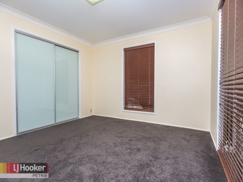 2 Normanhurst Court, Petrie QLD 4502