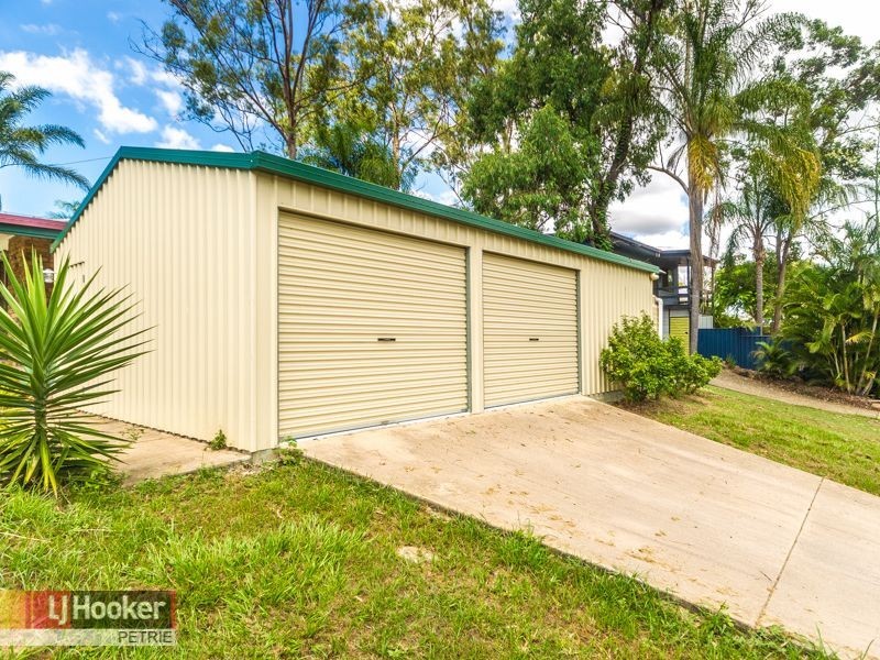2 Normanhurst Court, Petrie QLD 4502