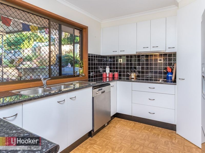 24 Eacham Street, Petrie QLD 4502