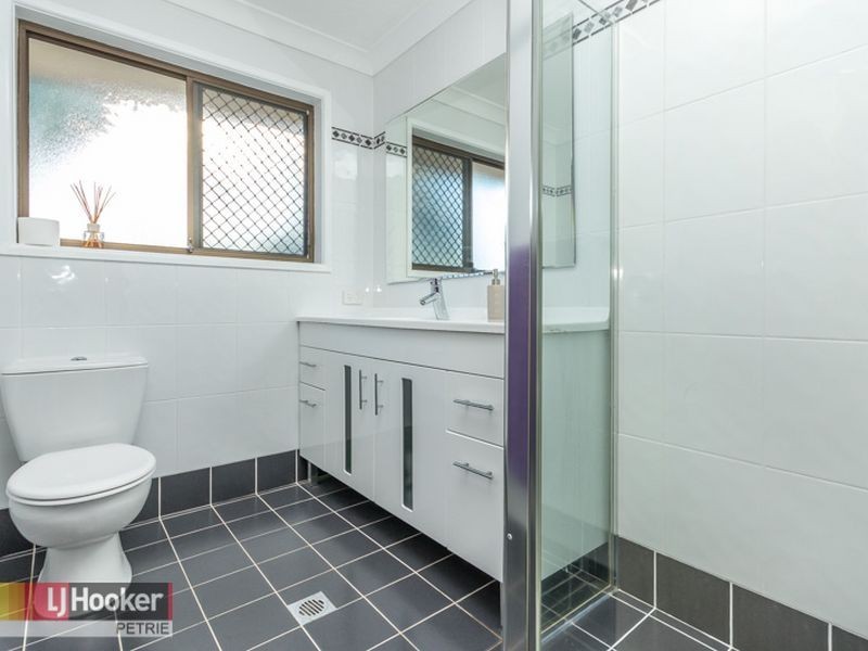 24 Eacham Street, Petrie QLD 4502