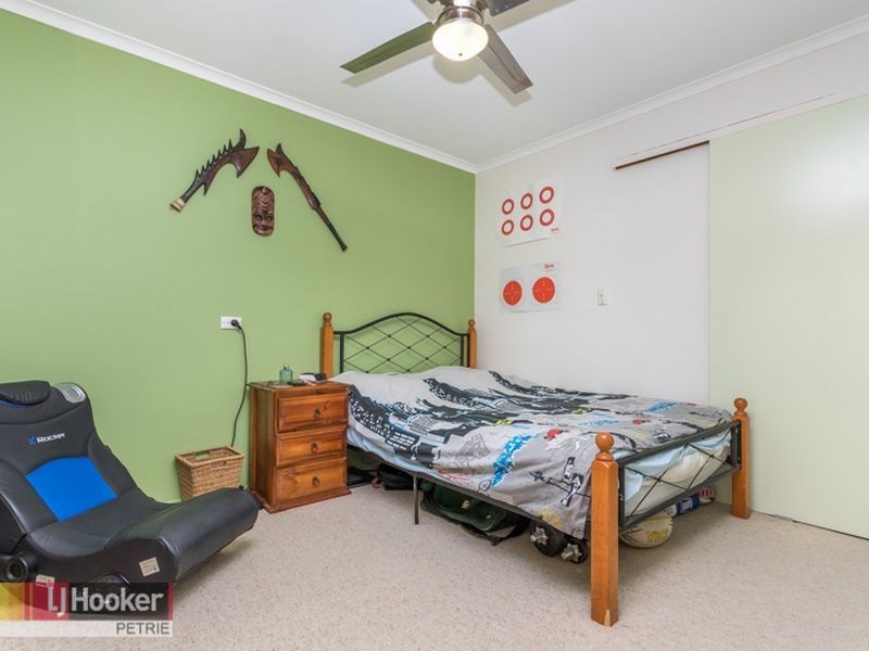24 Eacham Street, Petrie QLD 4502