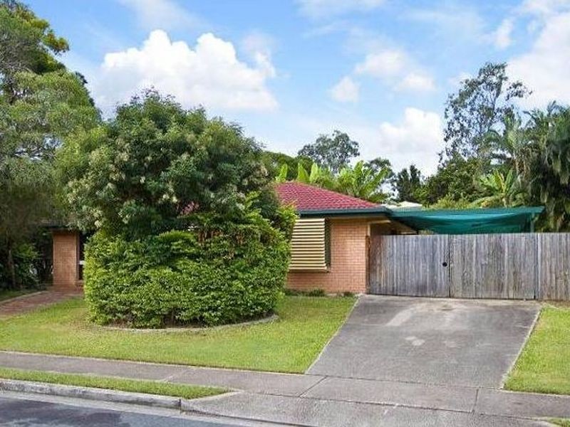 22 Macquaire Drive, Petrie QLD 4502