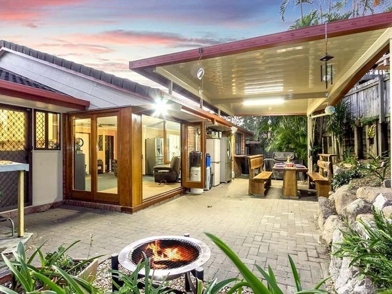 48 Eucumbene Drive, Petrie QLD 4502