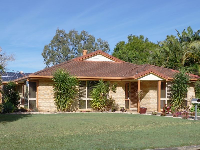 1 Julius Court, Petrie QLD 4502